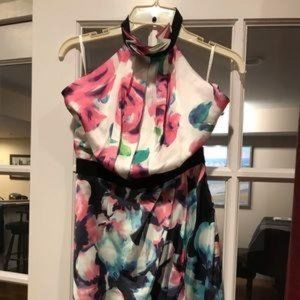 T.tangtu dress size S NWT